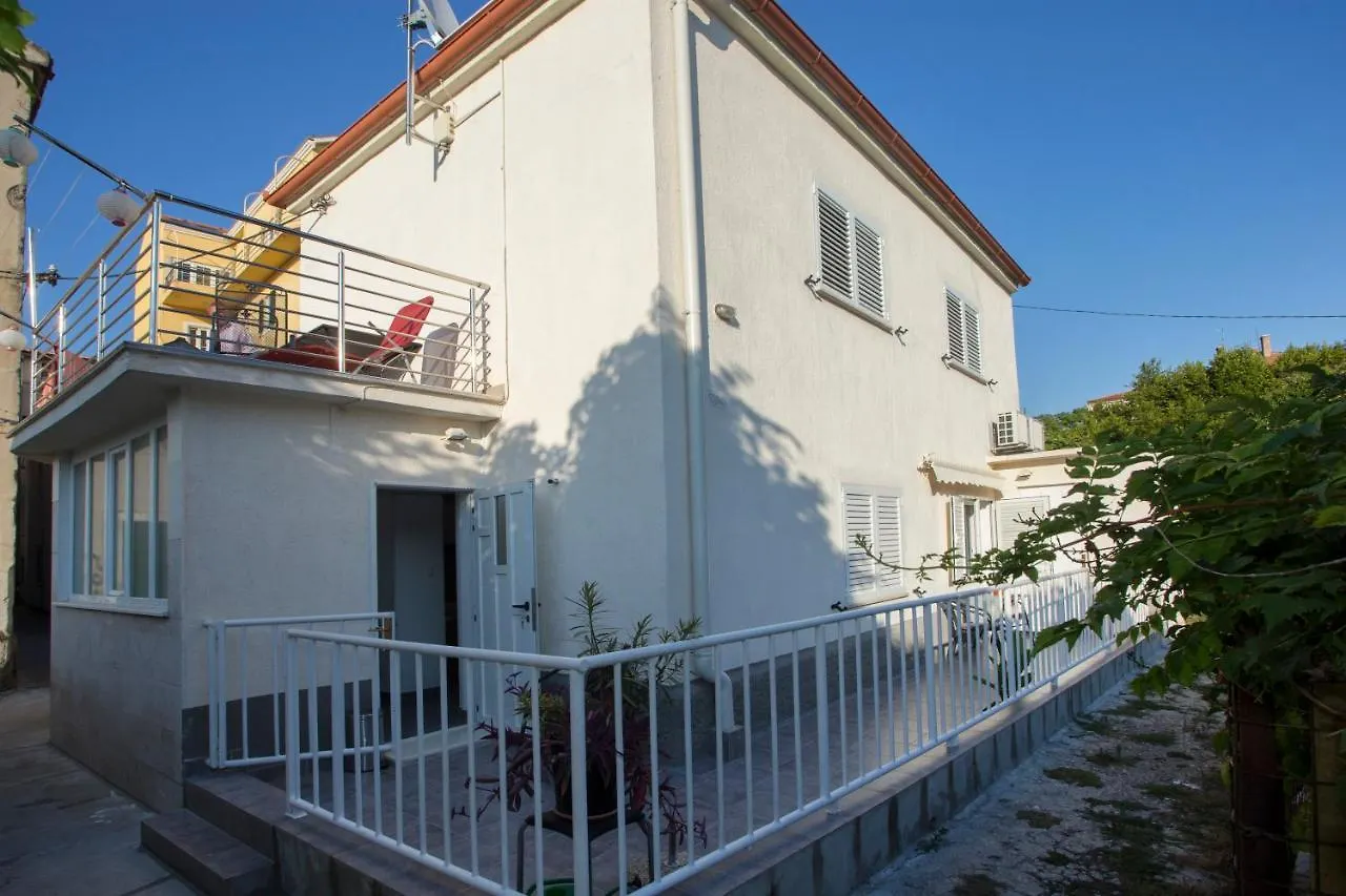 Guest House Kuseta Split 3*,  Croatia